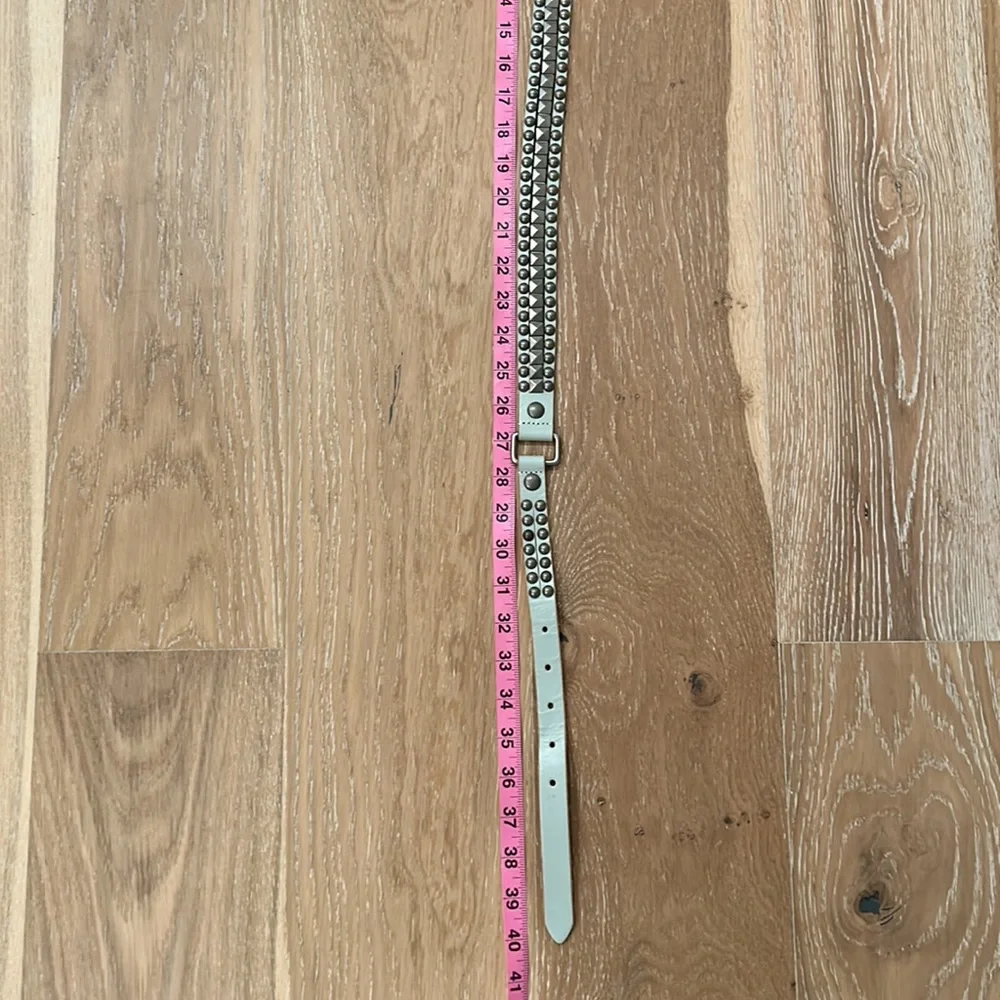 Teal embellished belt with grommets size medium‎